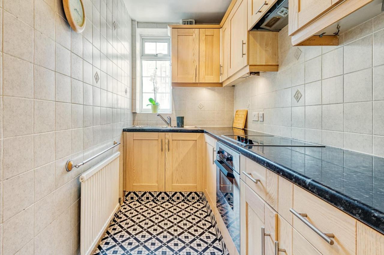 Marble Arch 2-Bedroom Apartment London Bagian luar foto