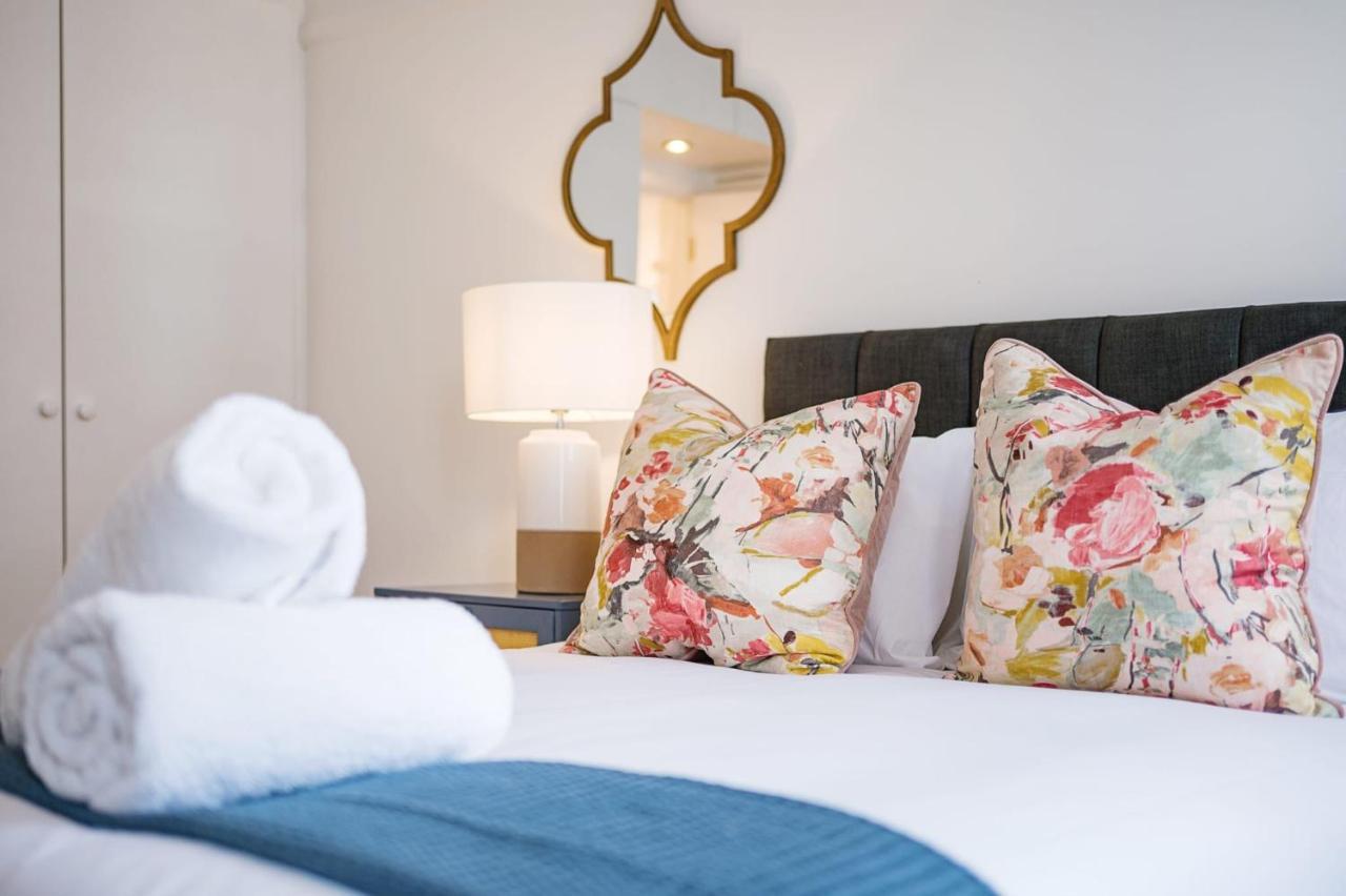 Marble Arch 2-Bedroom Apartment London Bagian luar foto