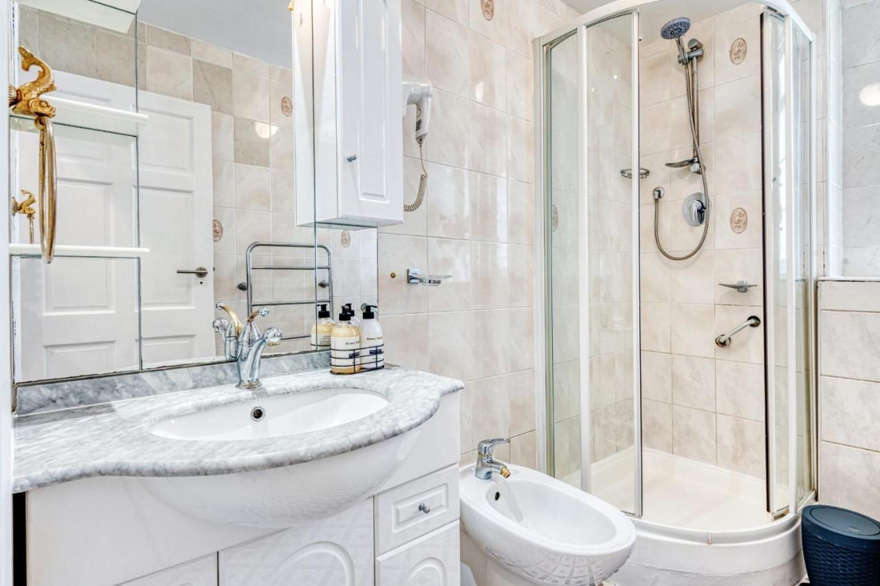 Marble Arch 2-Bedroom Apartment London Bagian luar foto